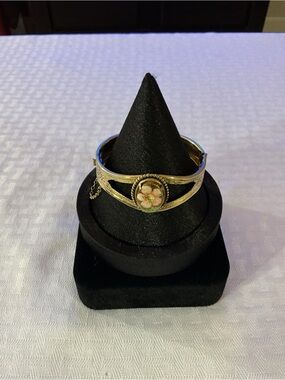 Hand Painted Antique Gold Hinged Bangle Bracelet
